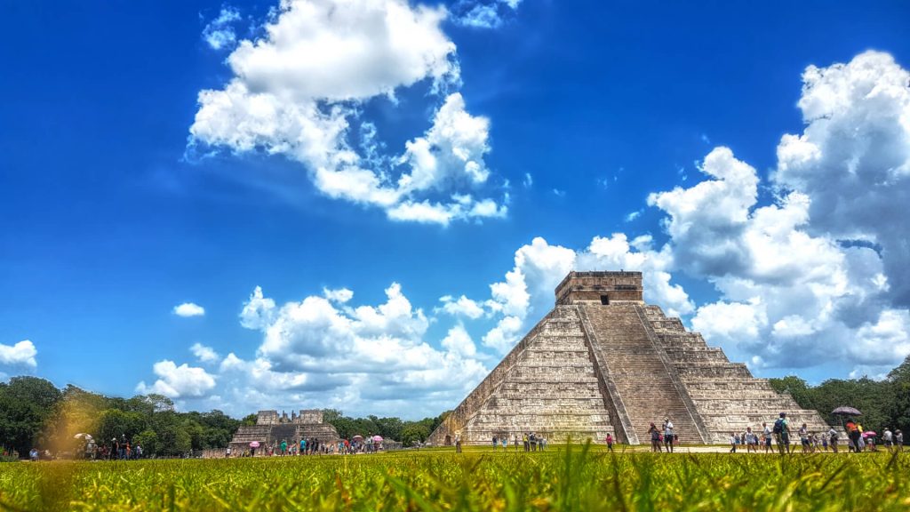 Chichen Itza header